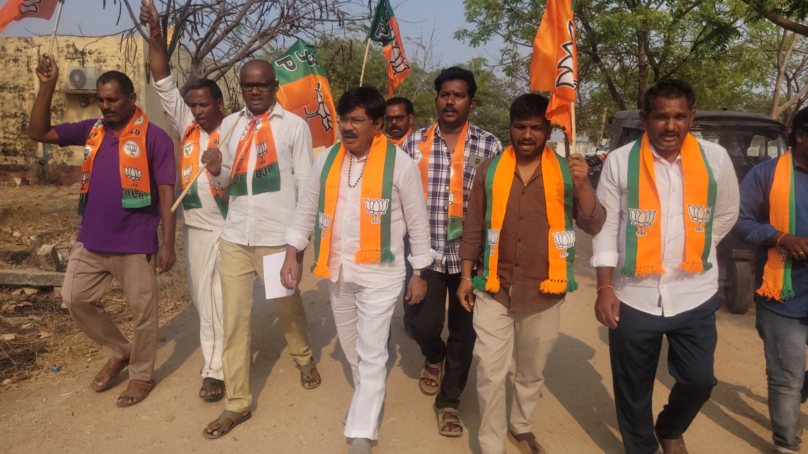 రాష్ట్ర పార్టీ పిలుపు మేరకు పాలమూరు పార్లమెంట్ సభ్యురాలు డికె. అరుణమ్మ