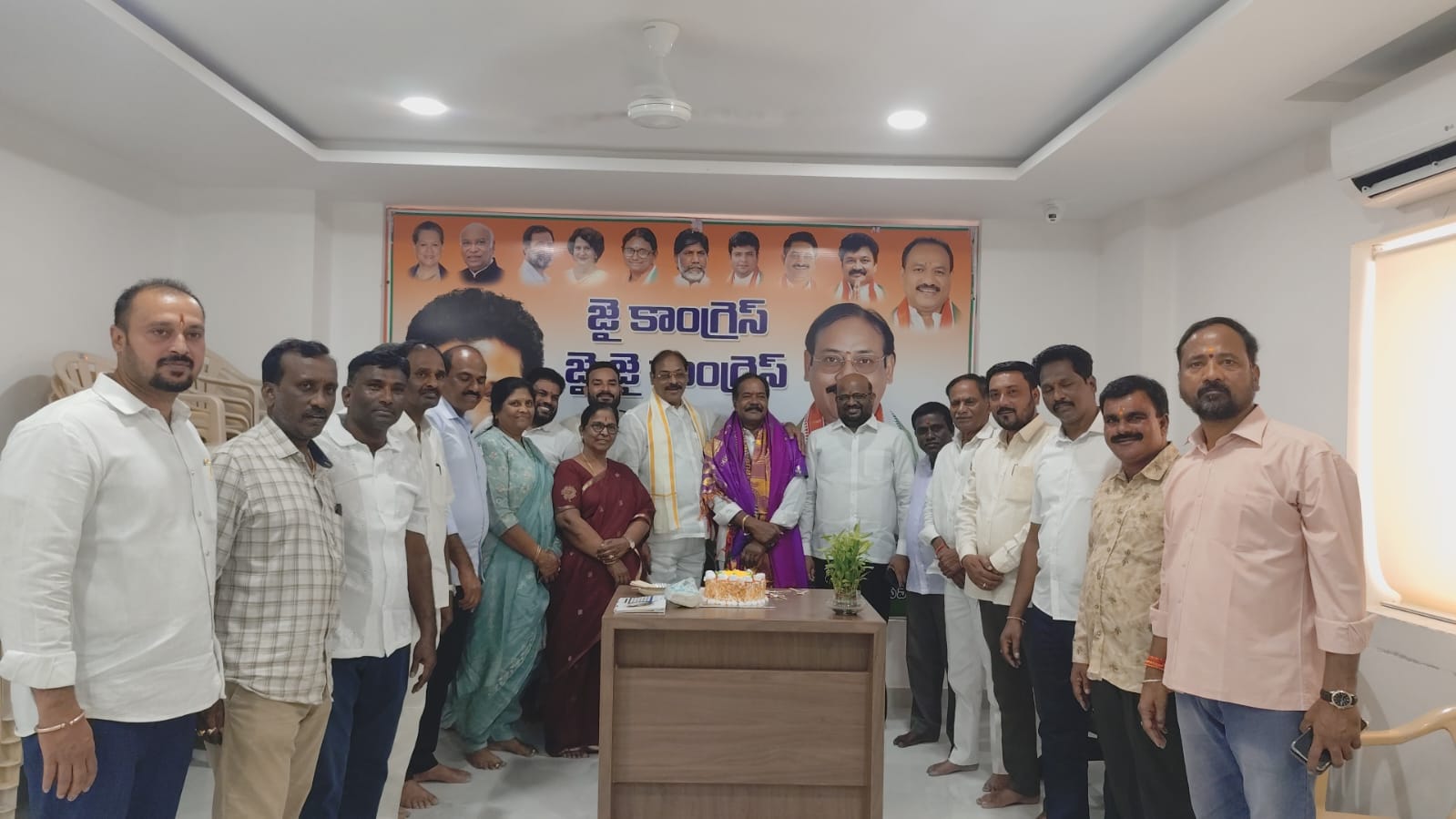 ఘనంగా పట్లోళ్ల నాగిరెడ్డి జన్మదిన వేడుకలు