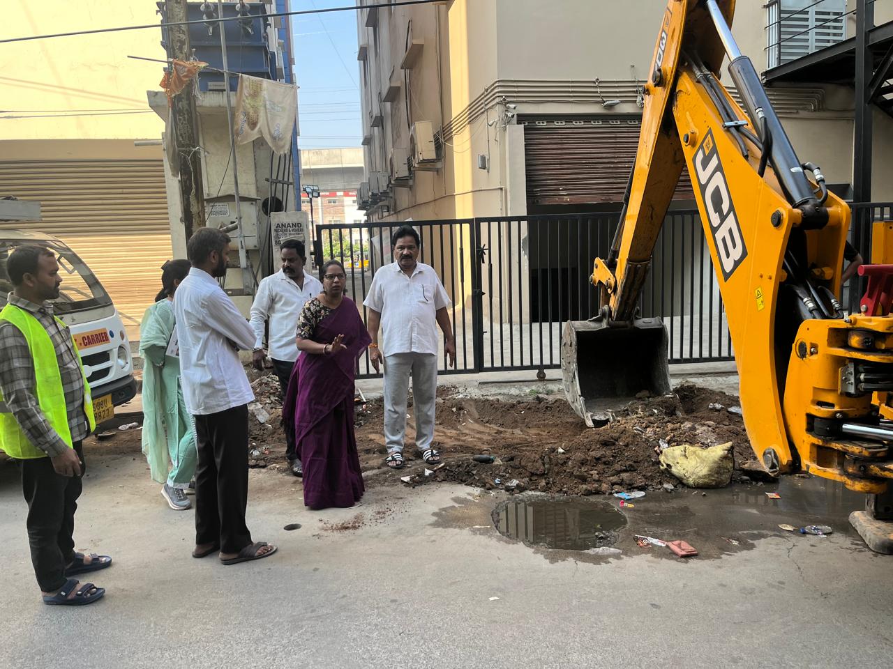 నగరాల్లో పరిశుభ్రత కేవలం ప్రభుత్వ బాధ్యత మాత్రమే కాకుండా ప్రజల భాగస్వాములతోనే సాధ్యమవుతుంది. జనంపల్లి పురేందర్ రెడ్డి