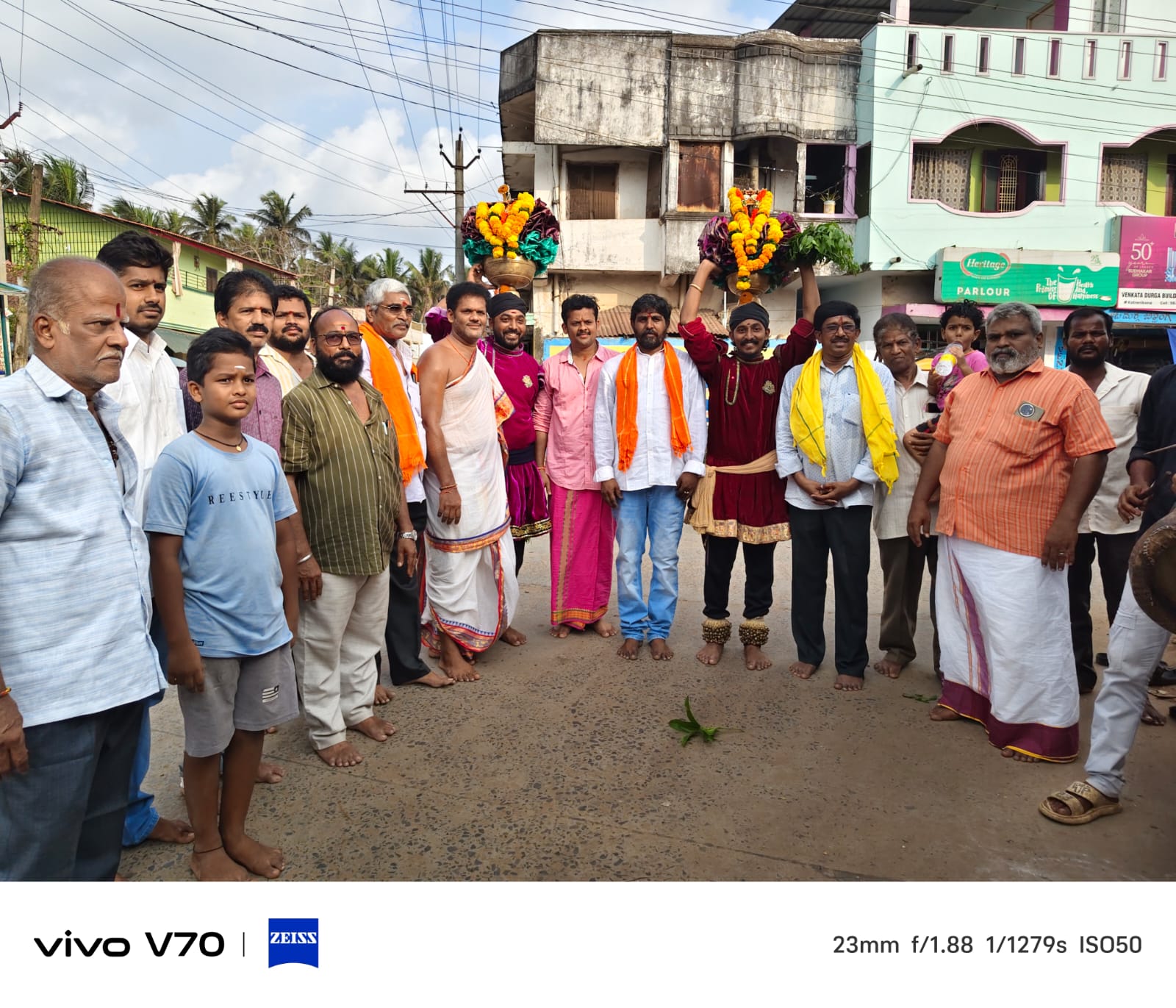గ్రామదేవత శ్రీ మావుళ్ళమ్మ తల్లి గ్రామసందర్శన