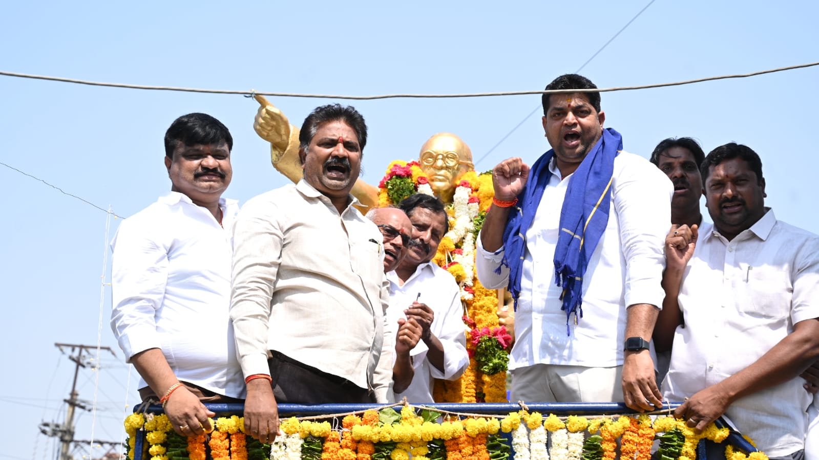 జోహార్ డాక్టర్ బాబాసాహెబ్ …. జోహార్ జోహార్ ..!