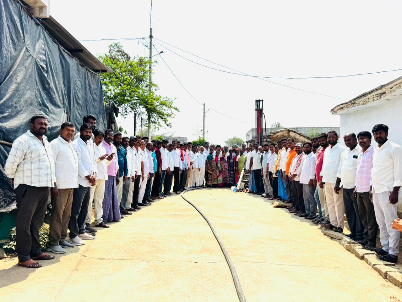 ఎమ్మెల్సీ నవీన్ రెడ్డి చొరవతో వీరన్న పేట్ లో తాగునీటి సమస్యకు పరిష్కారం