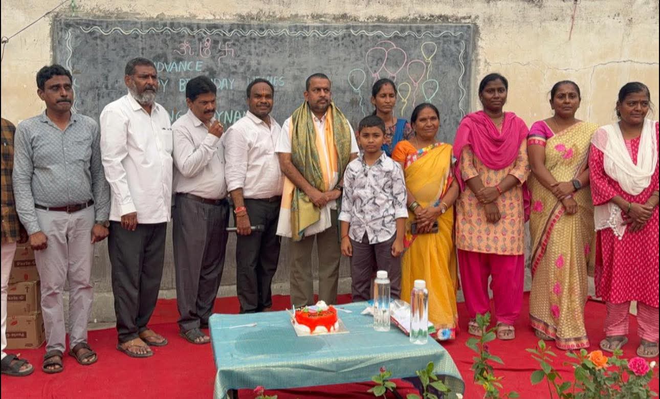 పంచశీల స్కూల్ ప్రాంగణంలో ఘనంగా రాష్ట్ర బిజెపి నాయకుడు వడ్డేపల్లి రాజేశ్వరరావు జన్మదిన వేడుకలు