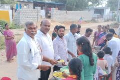 గణేష్ యూత్ కమిటీ ఆధ్వర్యంలో అన్నదాన కార్యక్రమం