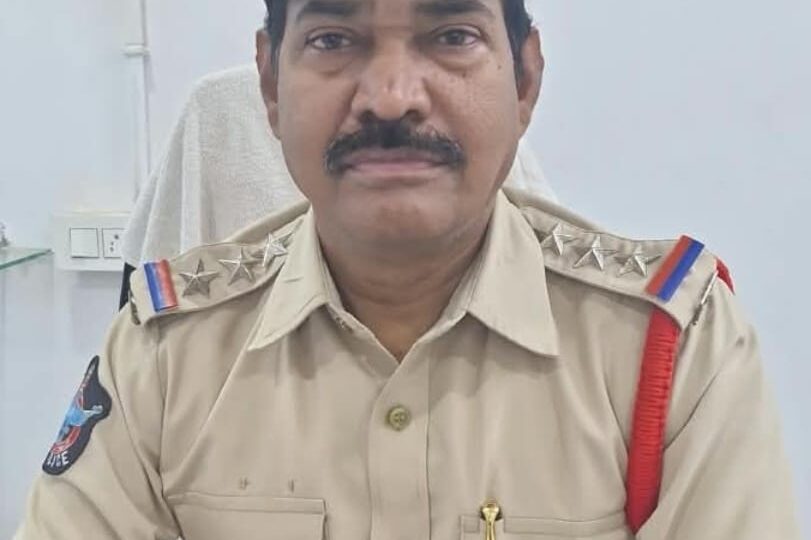 వినాయక చవితి వేడుకలను ప్రజలందరూ ప్రశాంత వాతావరణంలో జరుపుకోవాలి