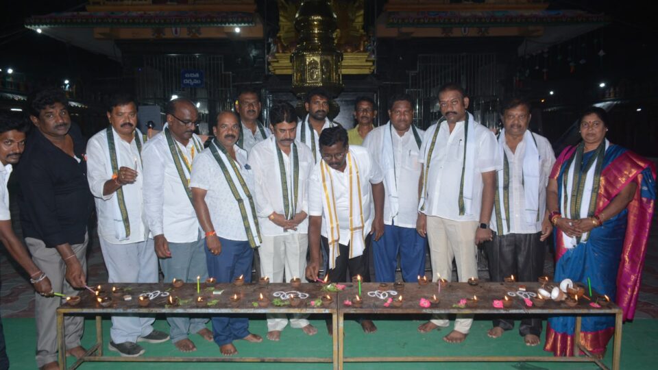 అమలాపురంలో వెంకటేశ్వర స్వామి ఆలయంలో ప్రధాని మోదీ జన్మదిన వేడుకలు