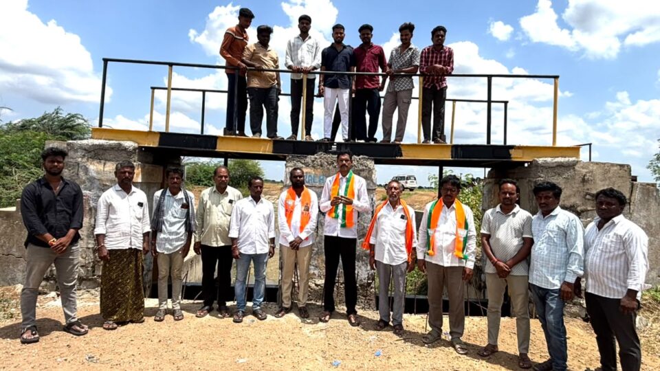 జూరాల లింక్ నుండి తక్షణమే ఆర్ డి యస్ కెనాల్ నీళ్లు వదులాలి