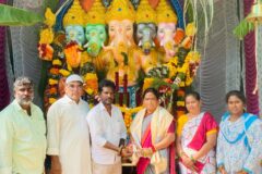 పంచముఖ గణేశు నికి10,16చందా అందజేసిన పల్లెమాధవి