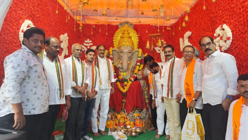 కూకట్‌పల్లి 5వ ఫేజ్ మరియు బాలానగర్ డివిజన్‌లో సంజీవయ్య కాలనీలో వినాయకుడిని దర్శించుకున్న టీపీసీసీ వైస్ ప్రెసిడెంట్ బండి రమేష్