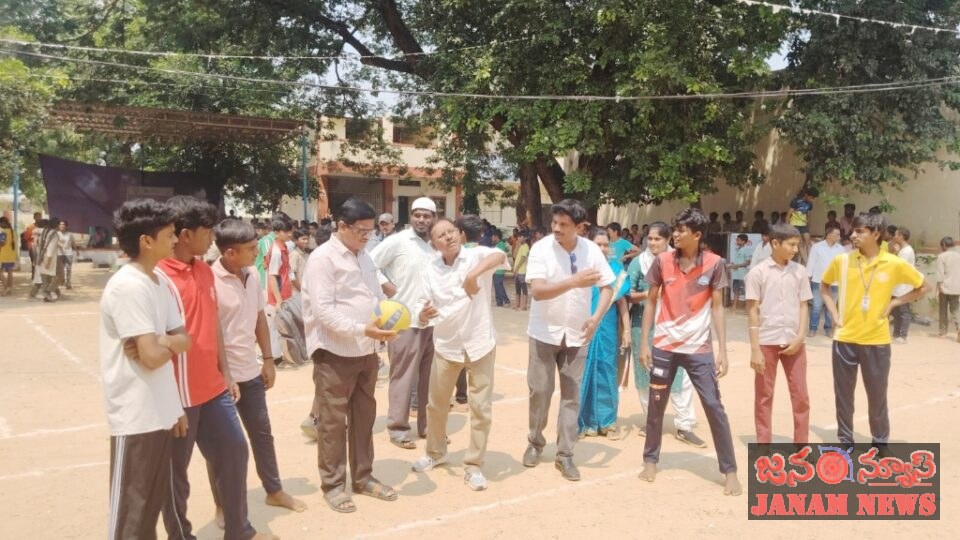 ఉత్సాహంగా ప్రారంభమైన మండల స్థాయి క్రీడాకారుల ఎంపికలు.