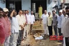నేషనల్ హైవే కాలువపై 20 లక్షలతో స్లాబ్స్