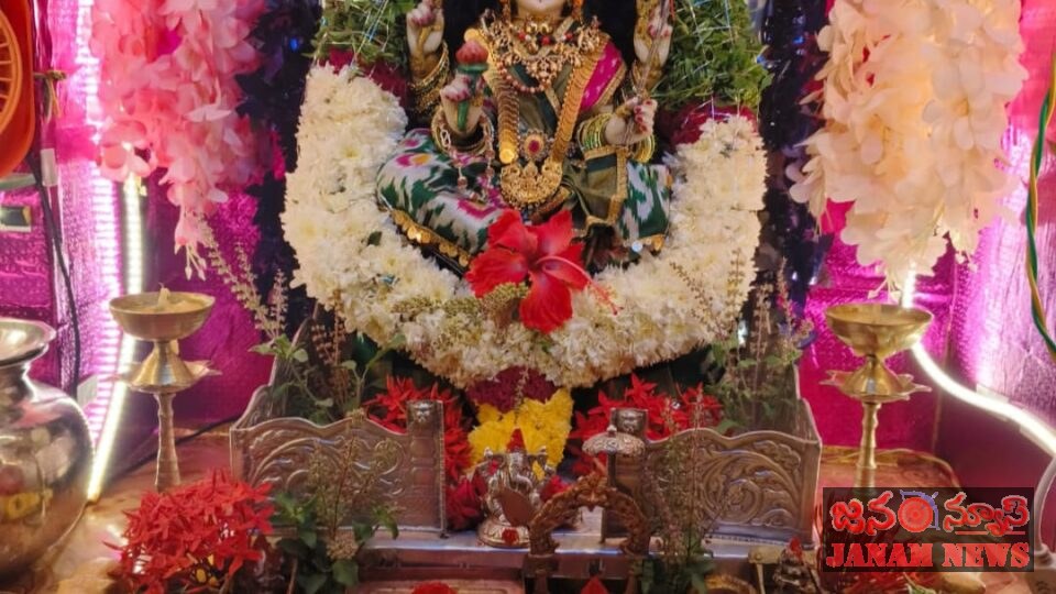 నేటి నుండి శ్రీ రాజరాజేశ్వరి మాత నవరాత్రి ఉత్సవాలు