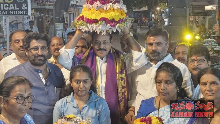 బాలానగర్ డివిజన్‌లో ఘనంగా ఎంగిలిపూల బతుకమ్మ వేడుకలు