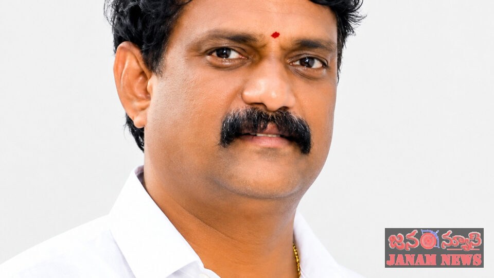 హైదర్ నగర్ మాజీ కార్పొరేటర్ నార్నె శ్రీనివాసరావు జన్మదిన వేడుకలకు ఆహ్వానం.రేపు ఉదయం 8:30 గంటలకు కార్యాలయం వద్ద వేడుకలు.