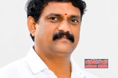 హైదర్ నగర్ మాజీ కార్పొరేటర్ నార్నె శ్రీనివాసరావు జన్మదిన వేడుకలకు ఆహ్వానం.రేపు ఉదయం 8:30 గంటలకు కార్యాలయం వద్ద వేడుకలు.