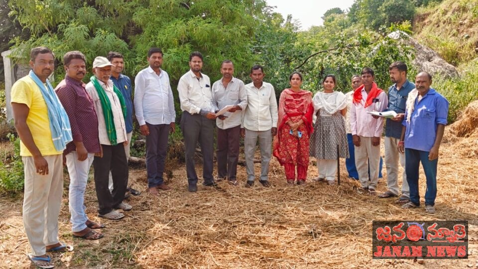 భవన నిర్మాణ కార్మికులకు స్థలం కేటాయింపు