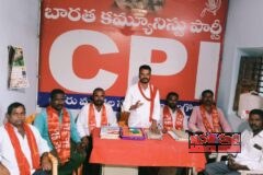 రైతాంగానికి కరువు నిధులను విడుదల చేయాలి. చెక్క వెంకటేష్