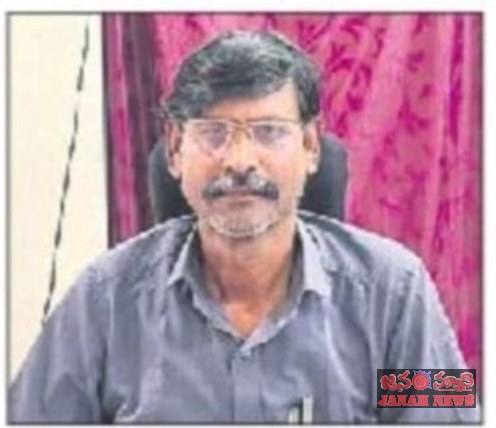 పట్టభద్రులు ఓటు నమోదు చేసుకోవాలి : పూడూరు తాసిల్దార్ విజయ్ కుమార్.