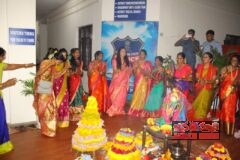 జిల్లా పోలీస్ కార్యాలయంలో ఘనంగా బతుకమ్మ సంబరాలు – జిల్లా ఎస్పీ స్నేహ మెహ్రా,