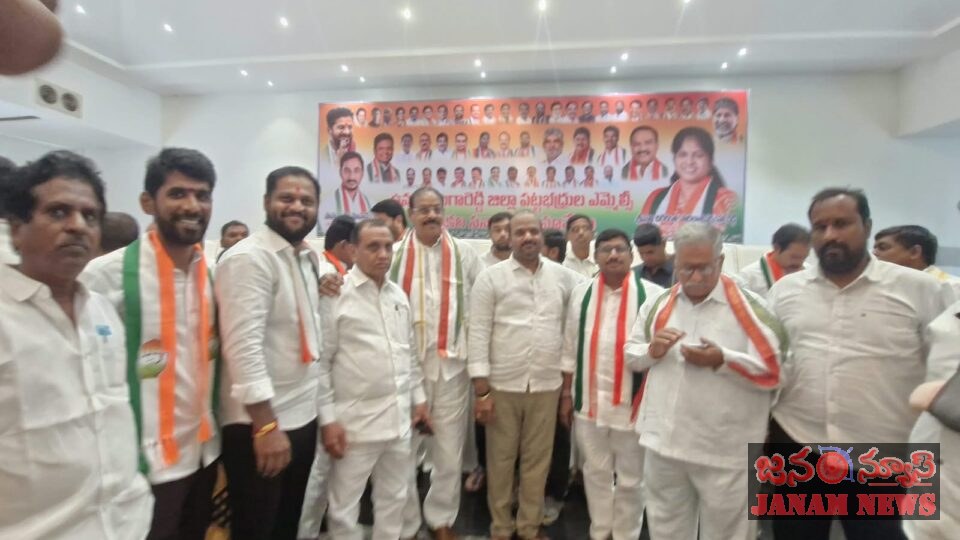 గ్రాడ్యుయేట్ ఎమ్మెల్సీ ఎన్నికల సన్నాహక సమావేశానికి హాజరైన బండి రమేష్