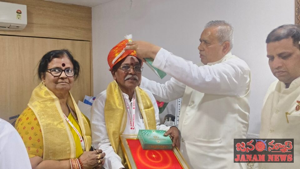 మౌంట్ అబూలో బోయిన గోవిందరాజులు, శారదా దంపతులకు గౌరవం