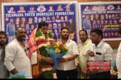 సంగారెడ్డిలో TYJF రాష్ట్ర వర్కింగ్ ప్రెసిడెంట్ షేక్ మెహబూబ్ కు జన్మదిన శుభాకాంక్షలు తెలిపిన మహమ్మద్ ఇమ్రాన్