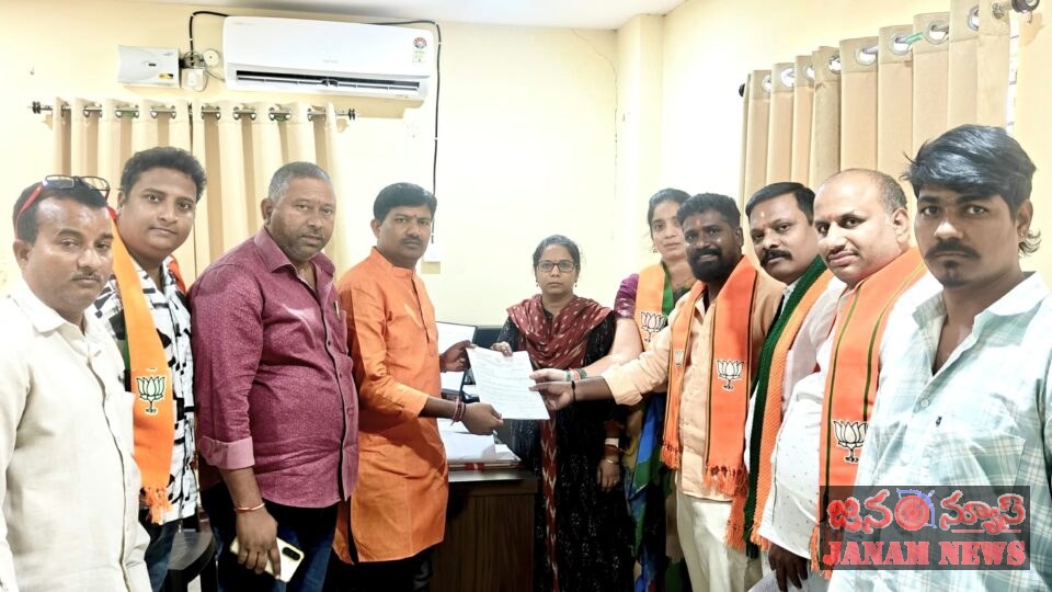 స్మశాన వాటికలో కోట్ల రూపాయలు వ్యర్థం, అభివృద్ధి శూన్యం .బిజెపి యువమోర్చా రాష్ట్ర మాజీ ఉపాధ్యక్షులు కుమార్ యాదవ్.