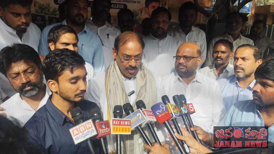 కూకట్‌పల్లి ప్రభుత్వ జూనియర్ కళాశాల అభివృద్ధికి కృషి చేస్తా: బండి రమేష్