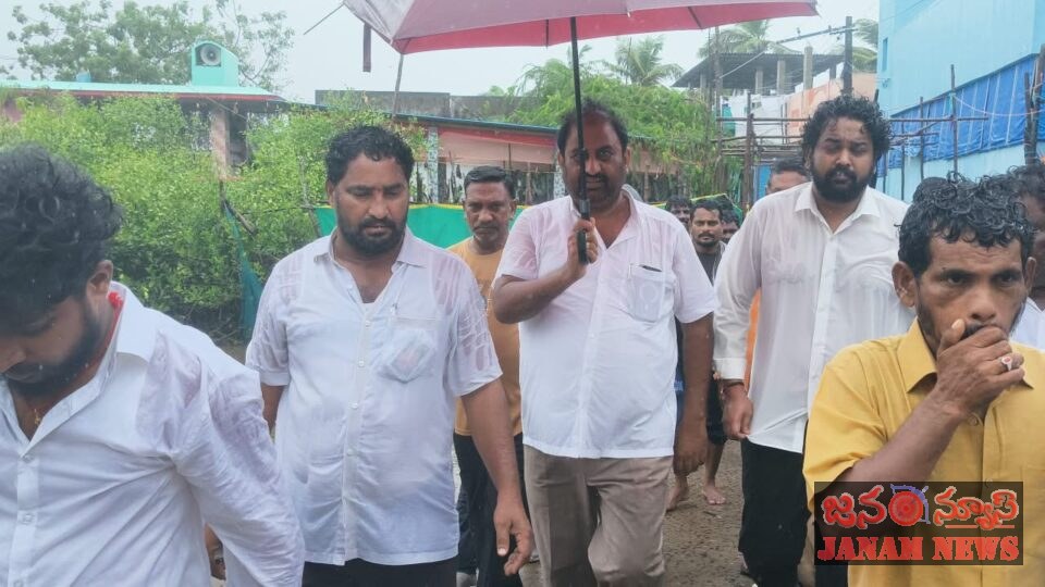 బలుసుతిప్ప పునరావాస కేంద్రంలో బాధితులకు భరోసా – ముందస్తు చర్యలతో ప్రాణ నష్టం నివారణ