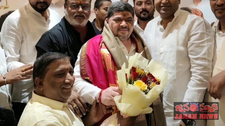 తెలంగాణ రాష్ట్ర మున్నూరు కాపు ఆత్మగౌరవ భవనానికి ఐదు కోట్ల రూపాయలు మంజూరు