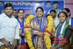 వైయస్సార్ కాంగ్రెస్ పార్టీ ఆత్మీయ సమావేశంలో వరుదు కళ్యాణి మలశాల భరత్