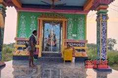 రేణుక ఎల్లమ్మ ఆలయంలో గంట చోరీ పోలీసులకు గ్రామస్తుల విజ్ఞప్తి