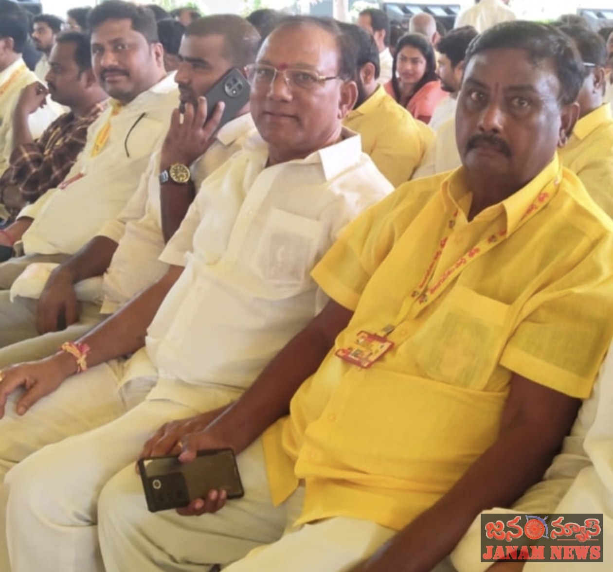 టిడిపి కేంద్ర కార్యాలయంలో సర్ సమావేశంలో పాల్గొన్న బుద్ధ నాగ జగదీష్