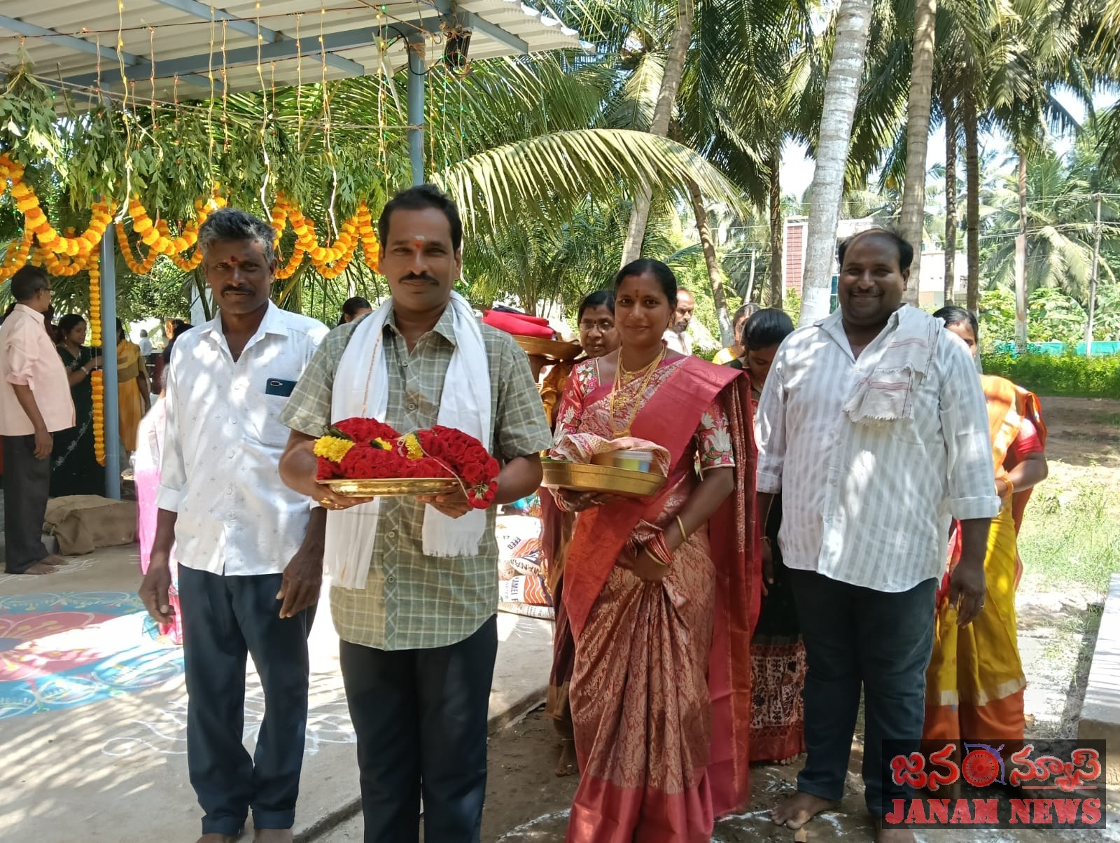 కొత్తపాలెంలో సత్తెమ్మ అమ్మవారికి ఘనంగా ఆషాడ సారె*