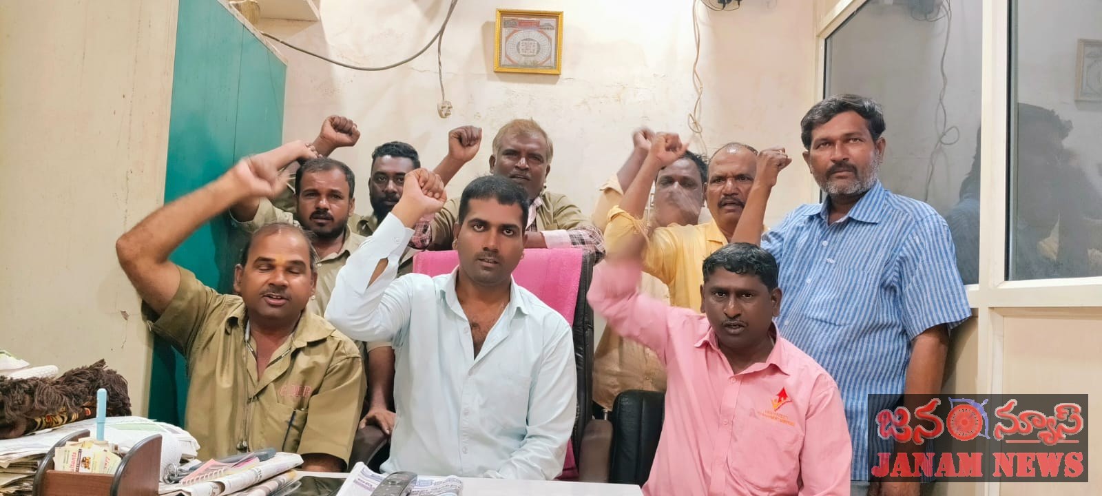 ఒక డ్రైవర్ ప్రాణం పోయాడానికి,మరో డ్రైవర్ ప్రాణం తీయడం మంచిదేనా