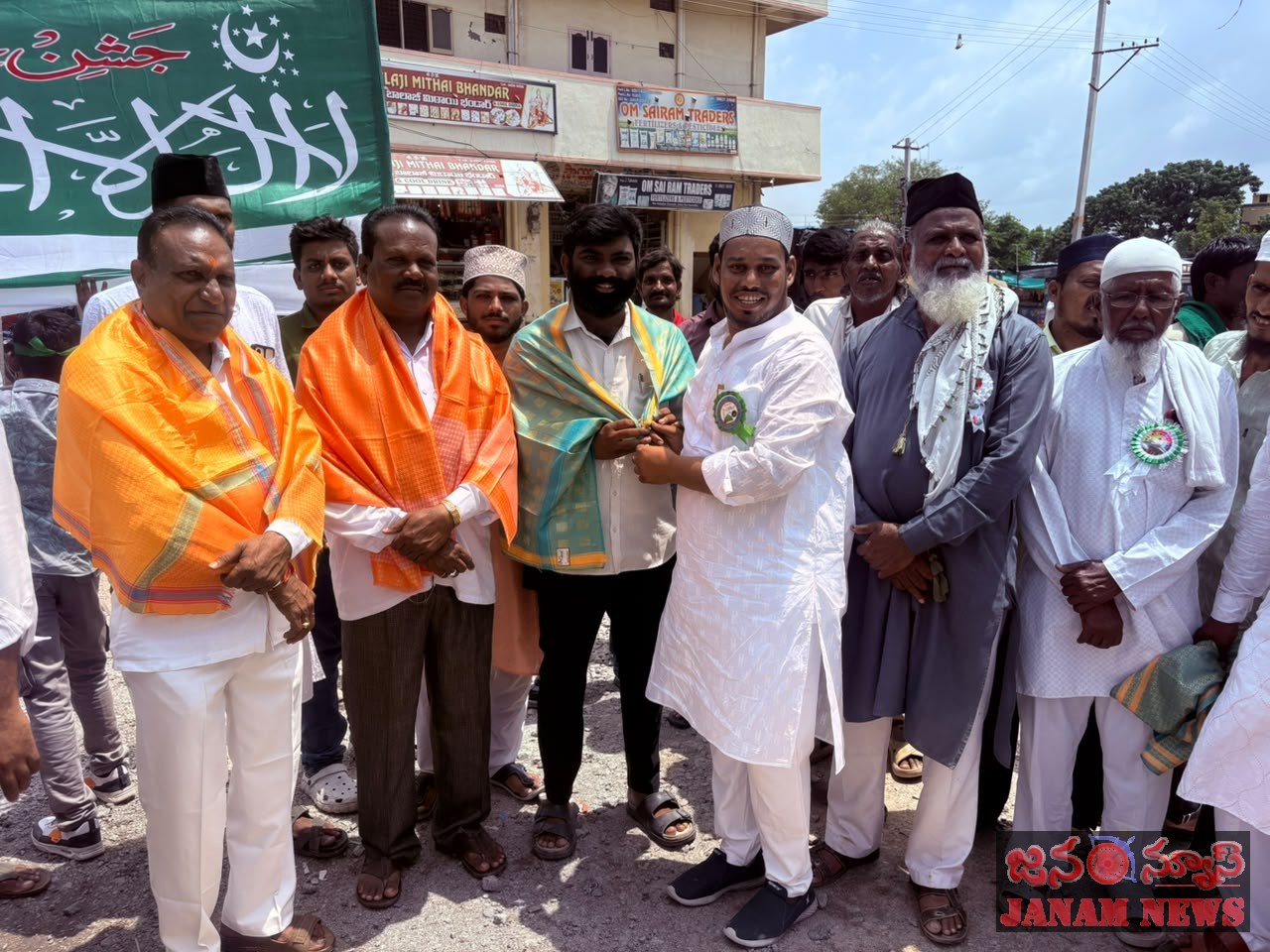 జుక్కల్ నియోజకవర్గంలోని ముస్లిం సోదర, సోదరీమణులకు జాష్నే ఈద్ మిలాద్-ఉన్-నబీ పర్వదిన శుభాకాంక్షలు.