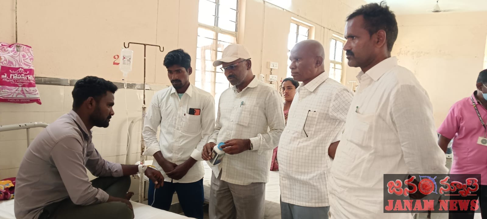 గద్వాల.క్రషర్ యాజమాన్యంపై చర్యలు తీసుకోవాలి