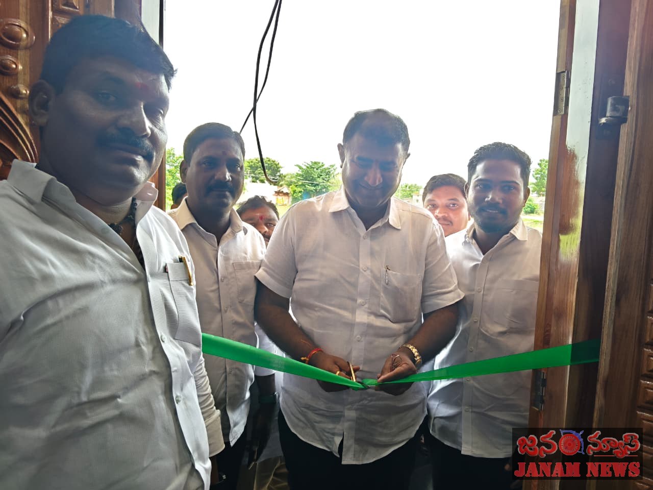 పేదల సొంతింటి కల సాకారం.. ఇందిరమ్మ ఇళ్లతో భరోసా-ముత్యాల సునీల్ కుమార్