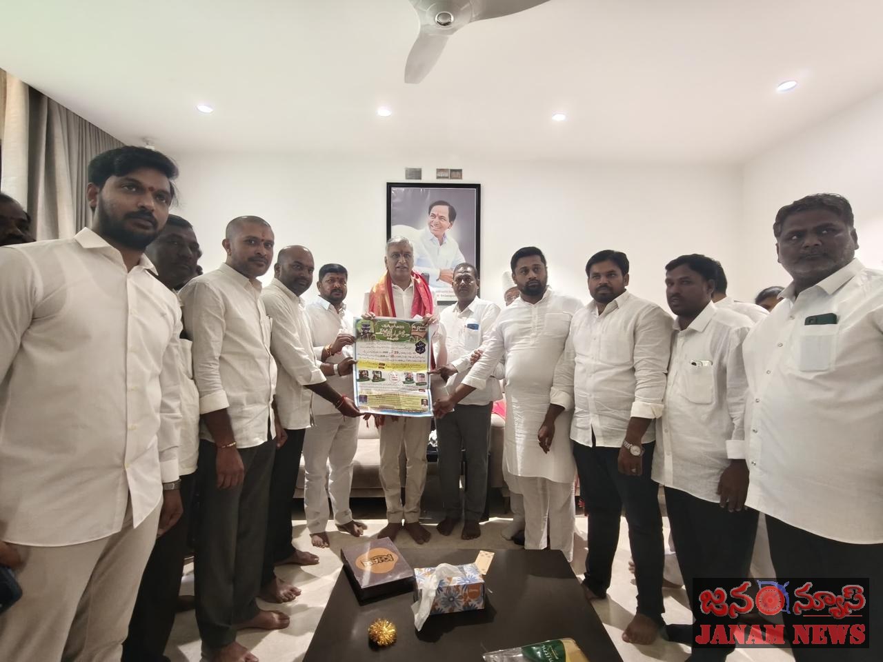 శేఖాపూర్ షేక్ షాబొద్దీన్ దర్గా ఉత్సవాలకు హరీశ్ రావుకు ఆహ్వానం*