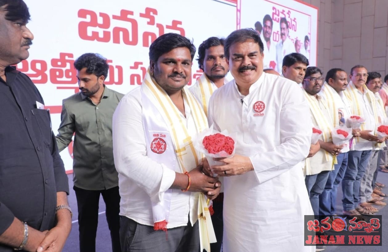 ఎన్నికలకు జనసైనికులు సిద్ధంగా ఉండాలి నాదెండ్ల మనోహర్