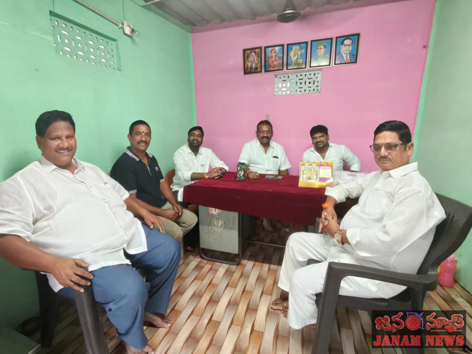 బీజేవైఎం జోనల్ ఇంచార్జ్ కొండేటి ఈశ్వర్ గౌడ్ నూతన ఎఫ్ డి సి కొరియర్ ప్రారంభం