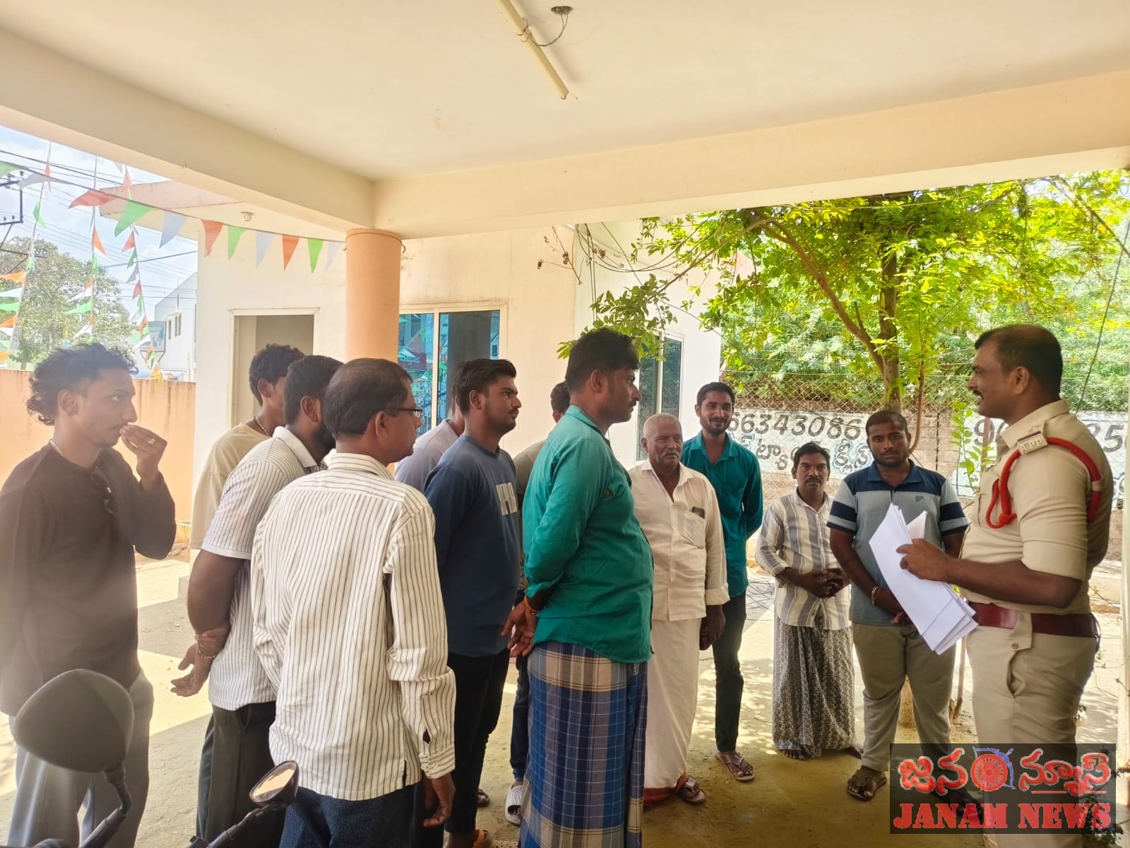 వినాయక విగ్రహ ప్రతిష్టకు అనుమతి తప్పనిసరి:- ఎస్ ఐ మల్లికార్జున్ రెడ్డి