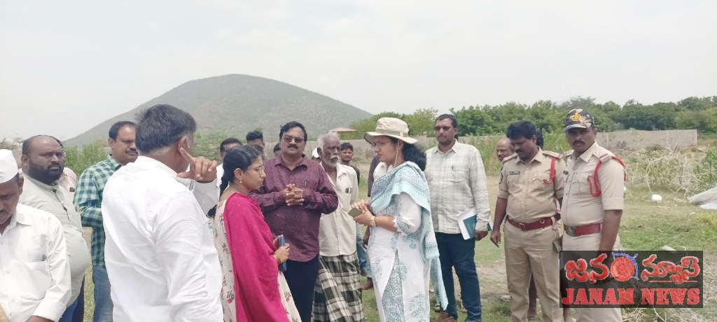 కన్యక చెరువును పరిశీలించిన సబ్ కలెక్టర్ హెచ్ ఎస్ భావన