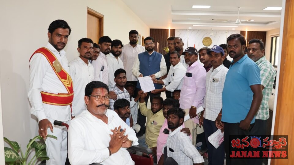 అర్హులైన దివ్యాంగులందరికీ సదరం ద్రవపత్రాలు.