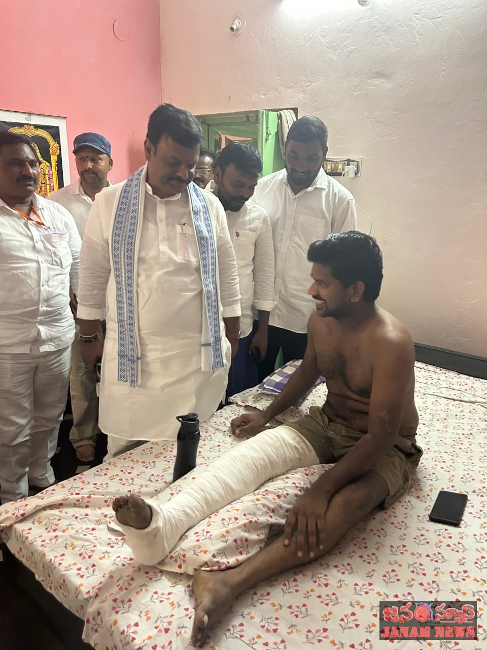భాజపా రాష్ట్ర అధ్యక్షుడు పివిఎన్ మాధవ్ పరామర్శ.