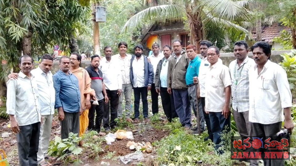 చదివిన బడికి చేయూత – పూర్వ విద్యార్థుల మహాయజ్ఞం
