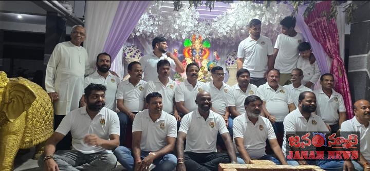 శ్రీ తిరుమల గార్డెనియా అపార్ట్మెంట్ లో ఘనంగా నవరాత్రి ఉత్సవాలు