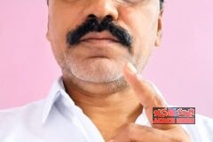 మత్స్యకార కుటుంబాలను ఆదుకోవాలి.