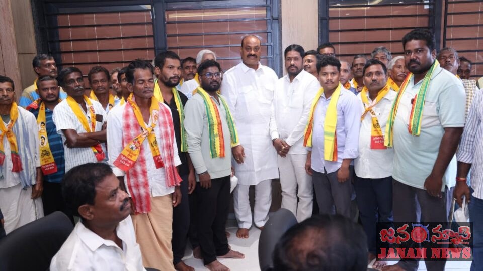 పసుపు గూటికి వైకాపా నాయకులు