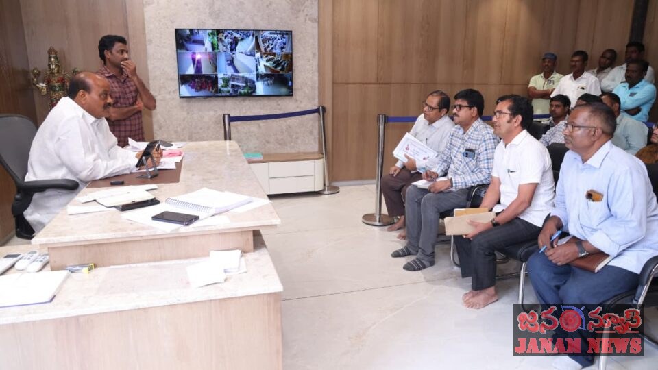 విద్యుత్‌ శాఖ అధికారులకు మంత్రి అచ్చెన్నాయుడు కీలక ఆదేశాలు